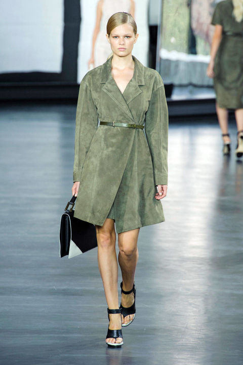 54bc1c05728c6_-_-nyfw-ss2015-trends-military-style-04-jason-wu-rs15-0443-lg.jpg